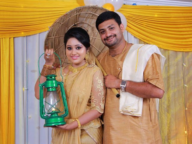 Actress Meghna Vincent - Don Tony Engagement Photos (4)
