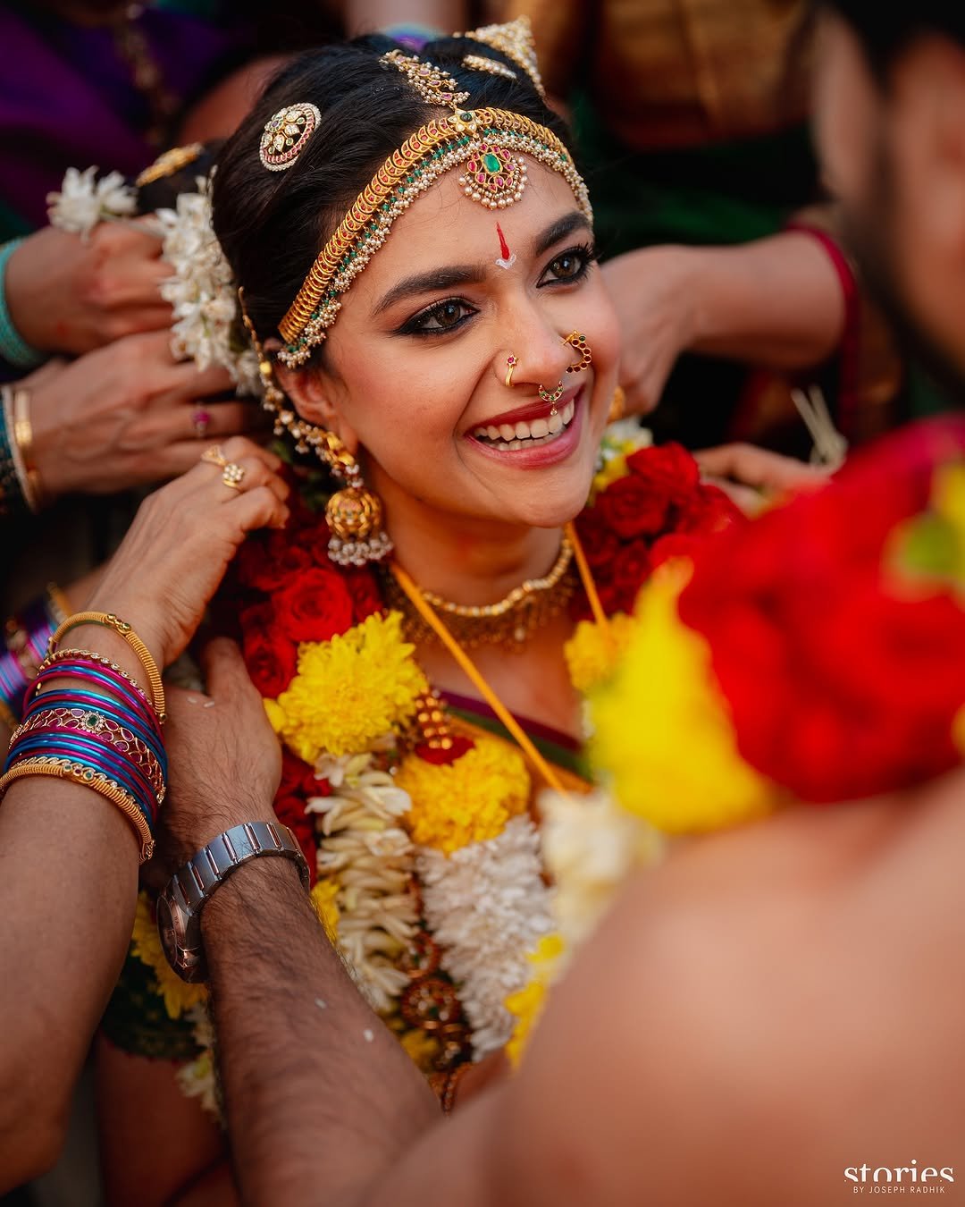 Actress-Keerthy-Suresh-and-Antony-Thattil-Wedding-Photos-7