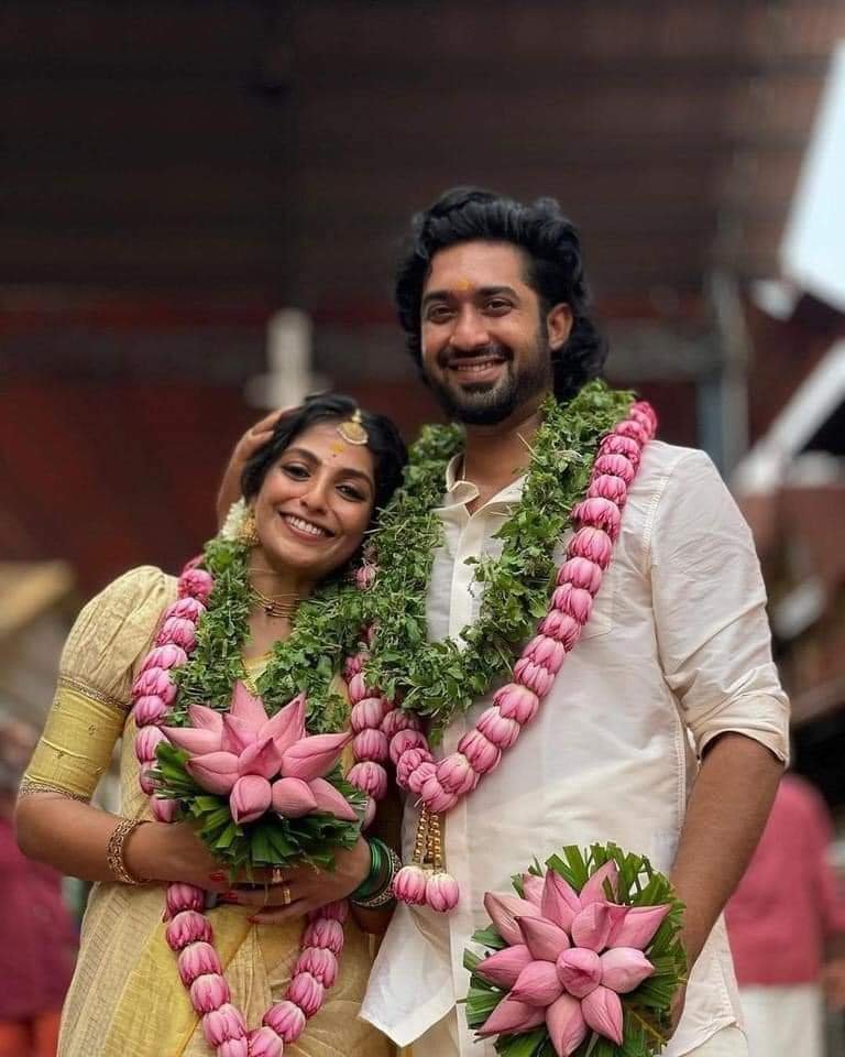 Actress-Mythili-Wedding-Photos-1