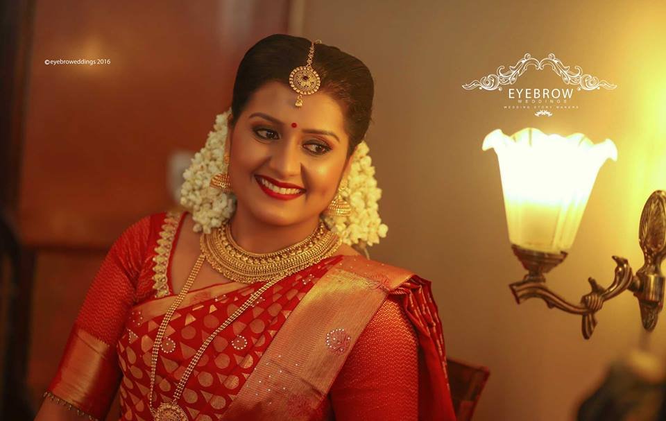 Actress Sarayu Mohan Marriage Photos (9)