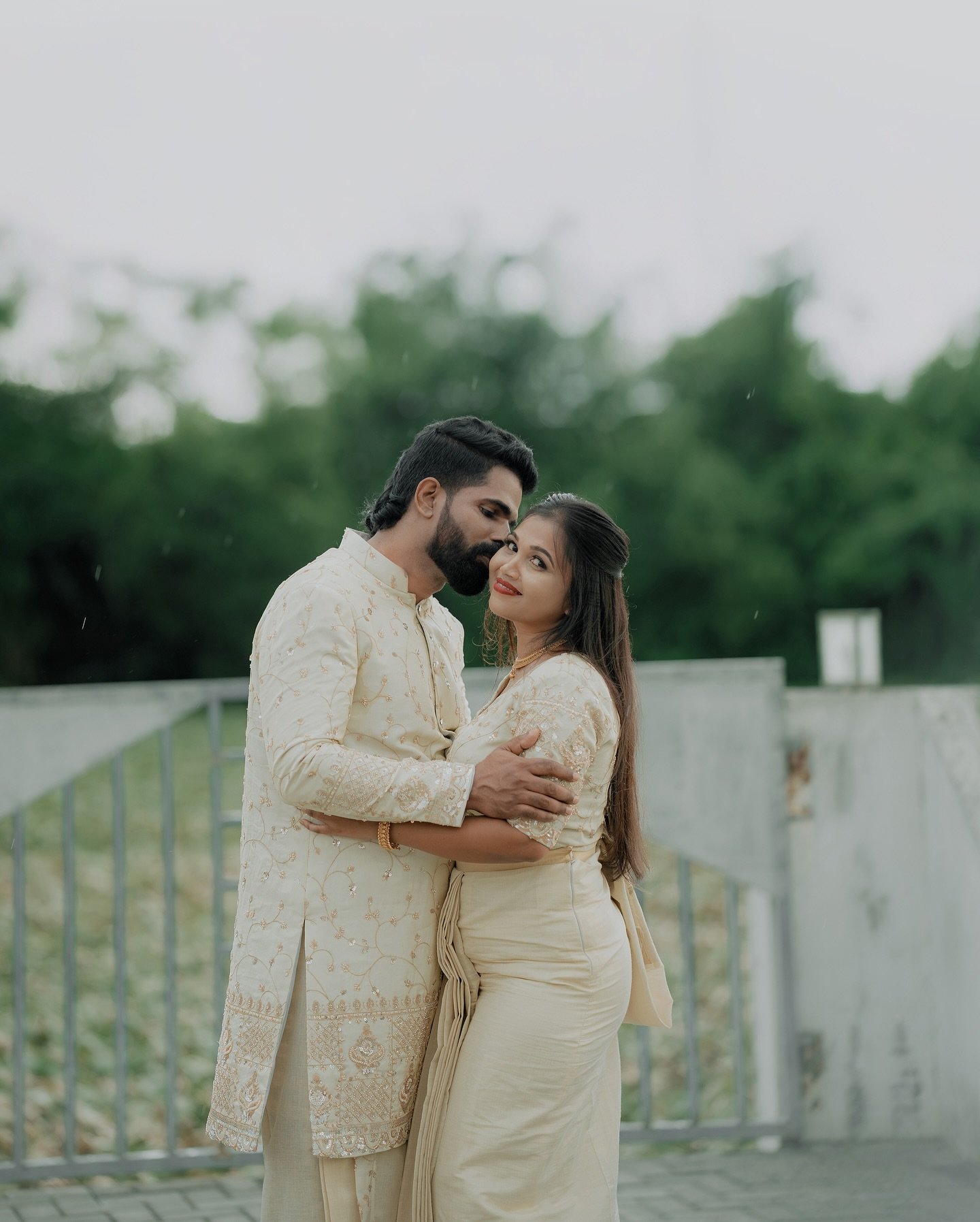 Bineesh-Bastin-Engagement-Photos-5