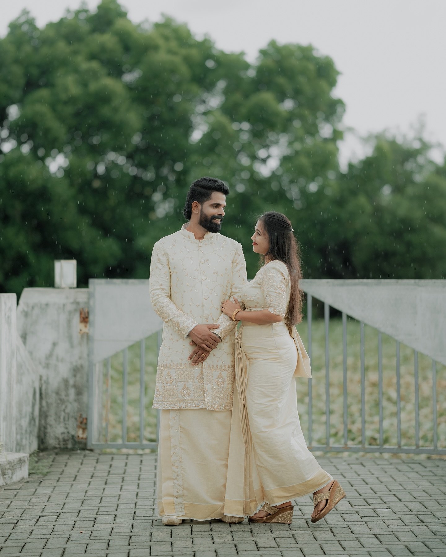 Bineesh-Bastin-Engagement-Photos-6