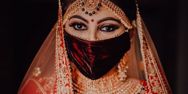 Velvet-Bridal-Face-Mask-With-Lace-Details-On-Edges