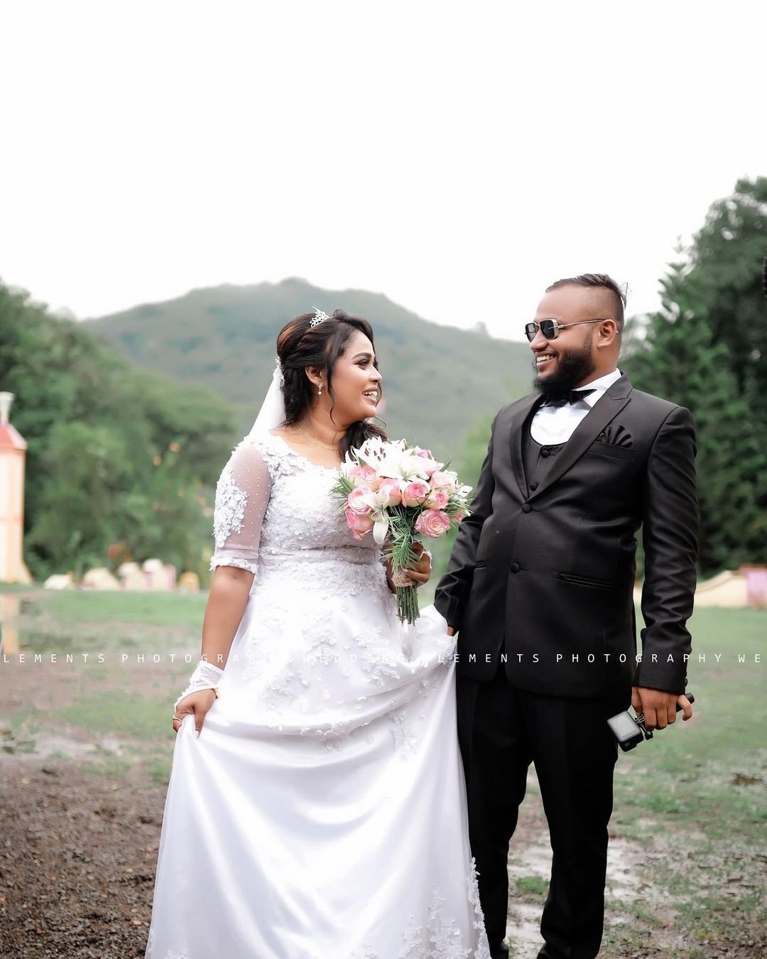E-Bull-Jet-Abin-Wedding-Photos-7
