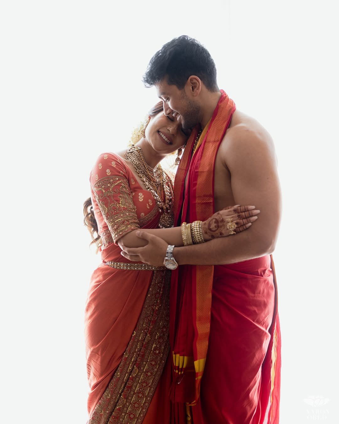 Kalidas-Jayaram-and-Tarini-Kalingarayar-Wedding-Photos-3