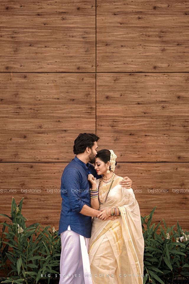 Meera-Anilkumar-Love-Scene-Photos-9