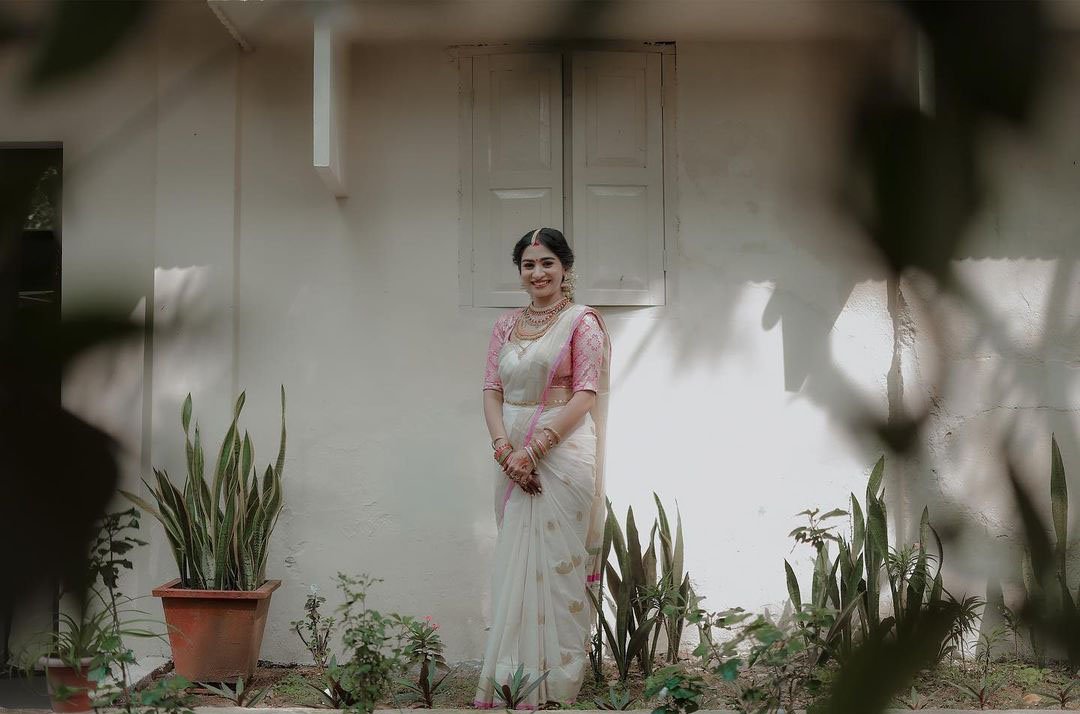 Niranj-Maniyanpilla-Niranjana-Wedding-Photos-12