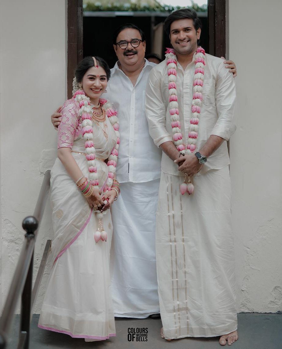 Niranj-Maniyanpilla-Niranjana-Wedding-Photos-2
