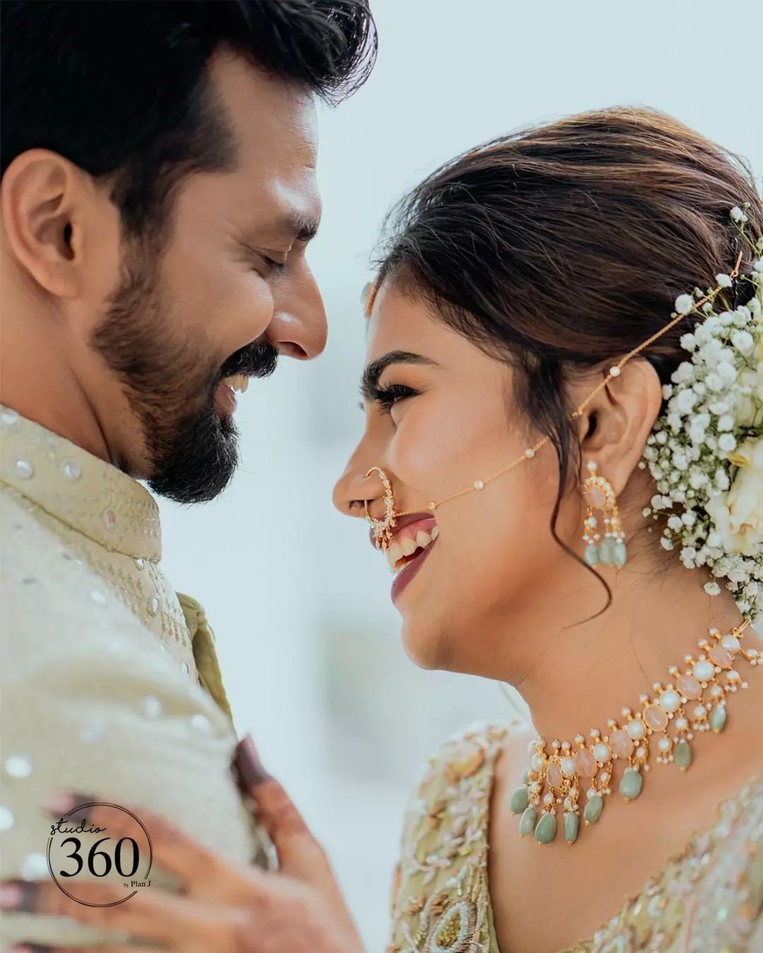 Shaheen-Sidhique-Engagement-Photos-3