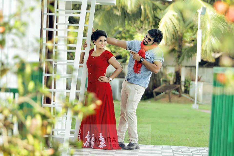 Sruthi Lakshmi + Avin Anto Photos (1)