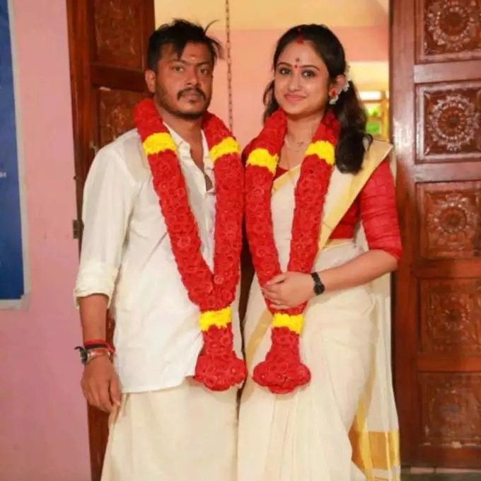 Malayalam-Serial-Actress-Swathy-Nithyanand-Wedding-Photos-1