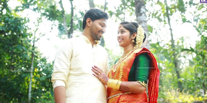 Anandhu & Reshmi